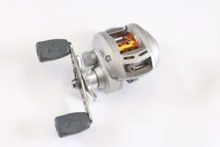 Abu Garcia Revo STX Gen 1 7.1:1 RH - Used Casting Reel - Good Conditio