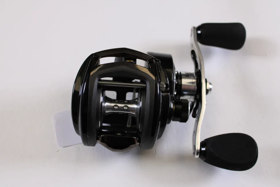 Abu Garcia Revo Winch Gen 2 5.4:1 RH - Used Casting Reel - Excellent C