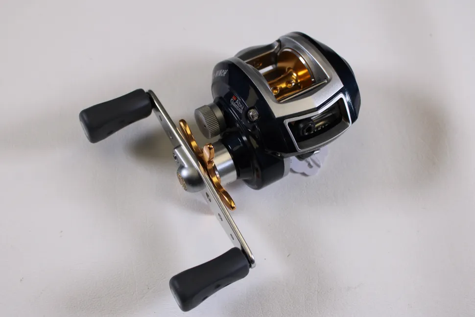 Abu Garcia Revo Winch Gen 1 5.4:1 RH - Used Casting Reel - Excellent C