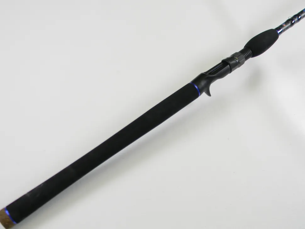 Dobyns Champion XP DC806HSB 8'0" Heavy Swimbait - Used Casting Rod - E