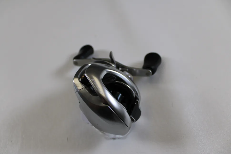 Shimano Metanium MGL 150 6.2:1 Gear Ratio - Used Casting Reel - Very G